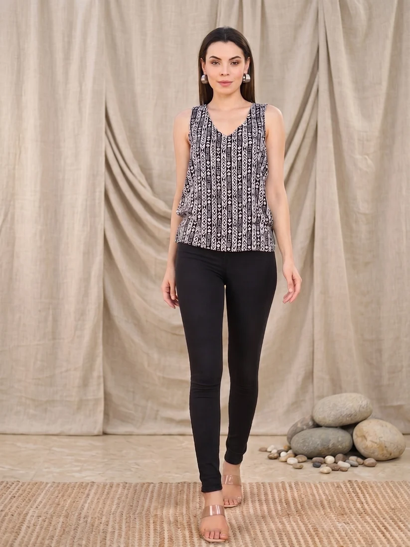 Black And White Tribal-Inspired Sleeveless Top