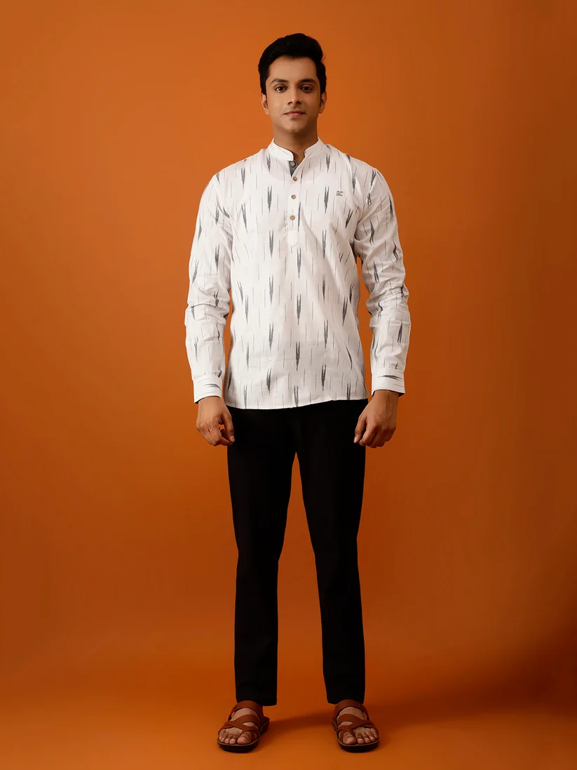Short Kurta in White Ikkat